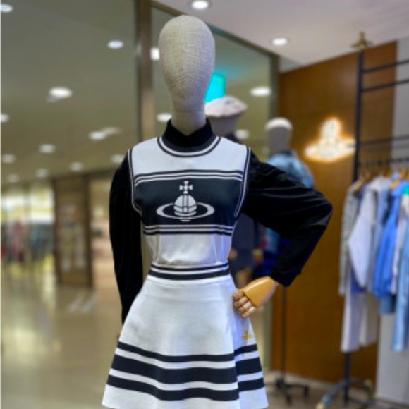 Sweaters - Viviene Westwood Logo Vest Small